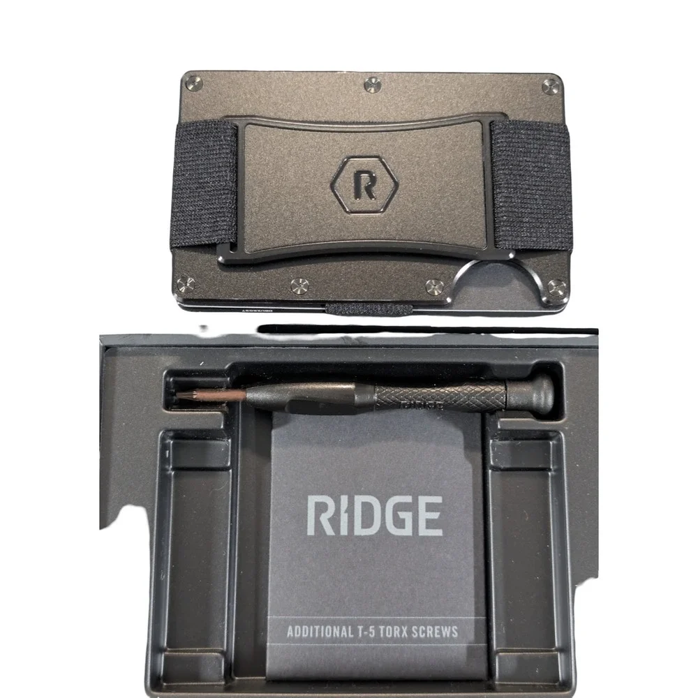 Qq2O The Ridge Wallet 2.0 - Aluminum With Cash Strap - Royal Black Model A0449